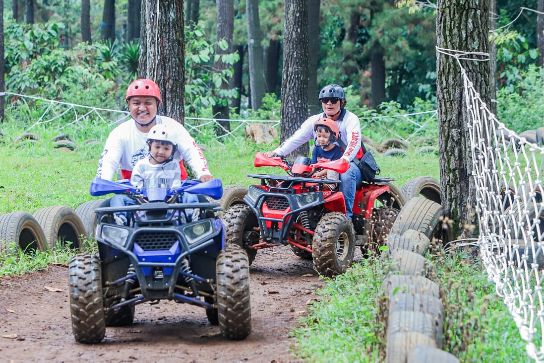 Press Release  Sukses Digelar di 3 Kota, 5000 Pecinta Honda PCX Meriahkan PCX Day.